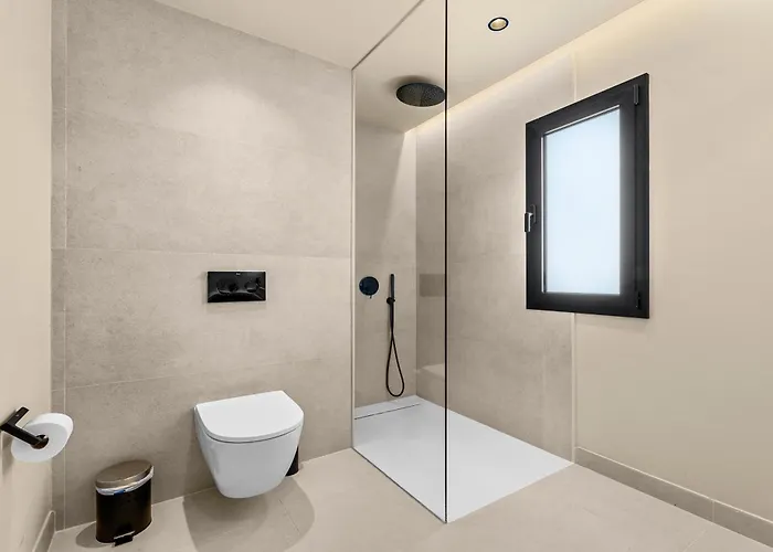 Lanzarote Marina Volcan 普拉亚布兰卡