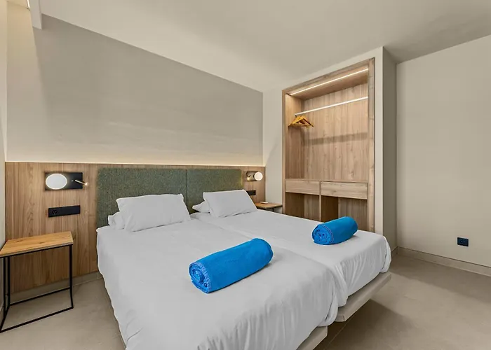 Lanzarote Marina Volcan * 普拉亚布兰卡