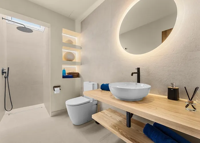 Lanzarote Marina Volcan