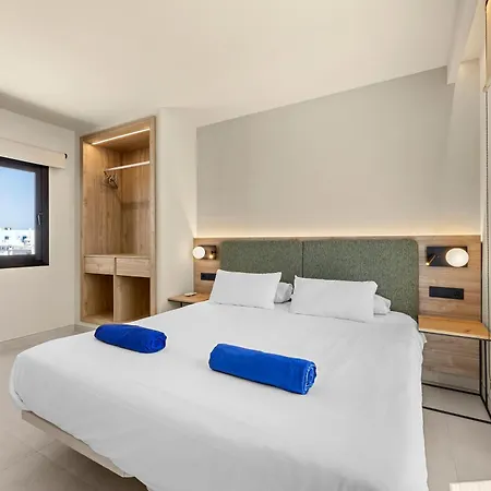 Lanzarote Marina Volcan Playa Blanca (Lanzarote)